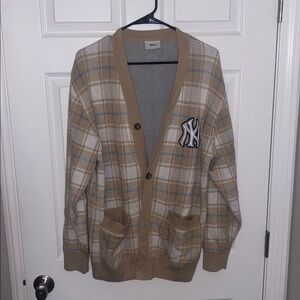 New York Yankees Plaid MLB Cardigan Sz Med (runs big fits like a large)